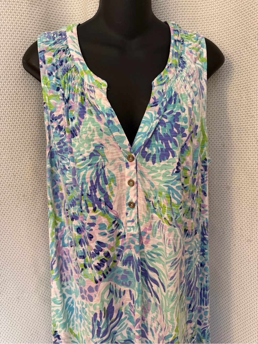 Lilly Pulitzer Sleeveless Tropical Floral Cover-Up in Blue & Green - Picture 3 of 7
